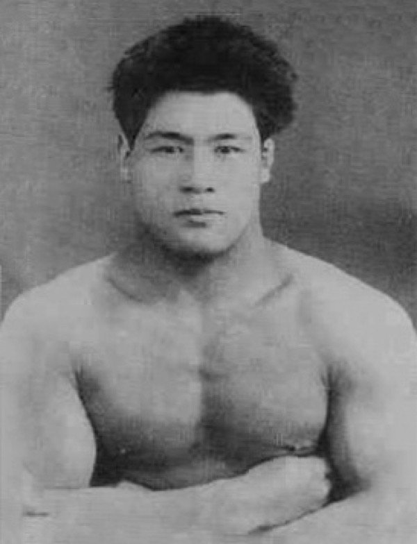 Masahiko Kimura em foto de kimono